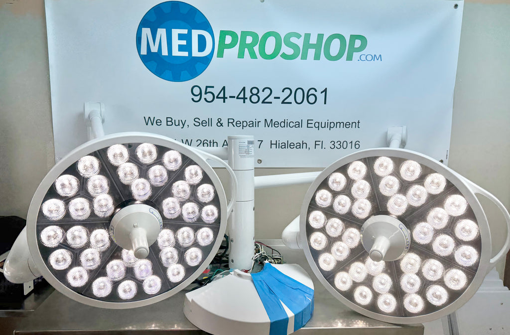 Medical Illumination MI 1000 LED Surgical Light, Dual Ceiling, USED