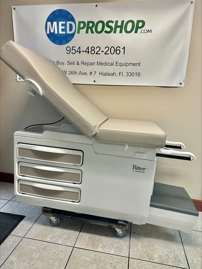Midmark 204 Exam Table Refurbished - MedProShop